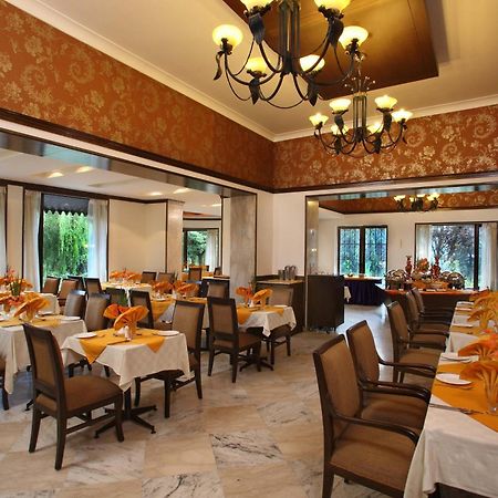 Shervani Hilltop Resort Naini Tāl Exterior foto