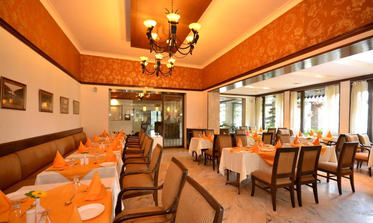 Shervani Hilltop Resort Naini Tāl Exterior foto