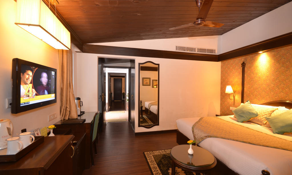 Shervani Hilltop Resort Naini Tāl Exterior foto
