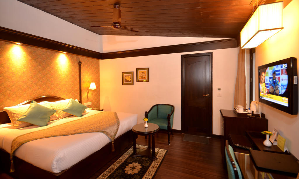 Shervani Hilltop Resort Naini Tāl Exterior foto
